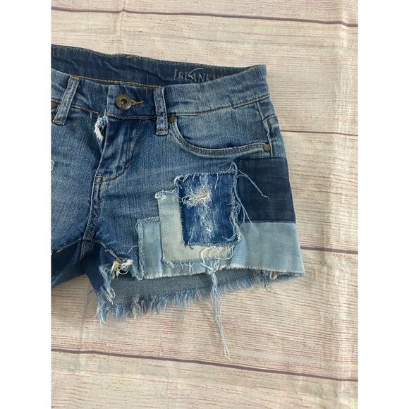 Blank NYC Patch Work Raw Hem Women's Distressed Shorts - 26 - Picture 3 of 12